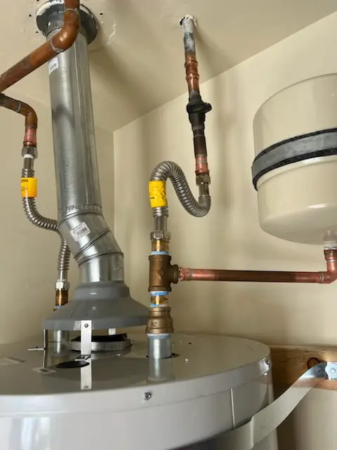 Water heater installation and plumbing repair in Keller Pines